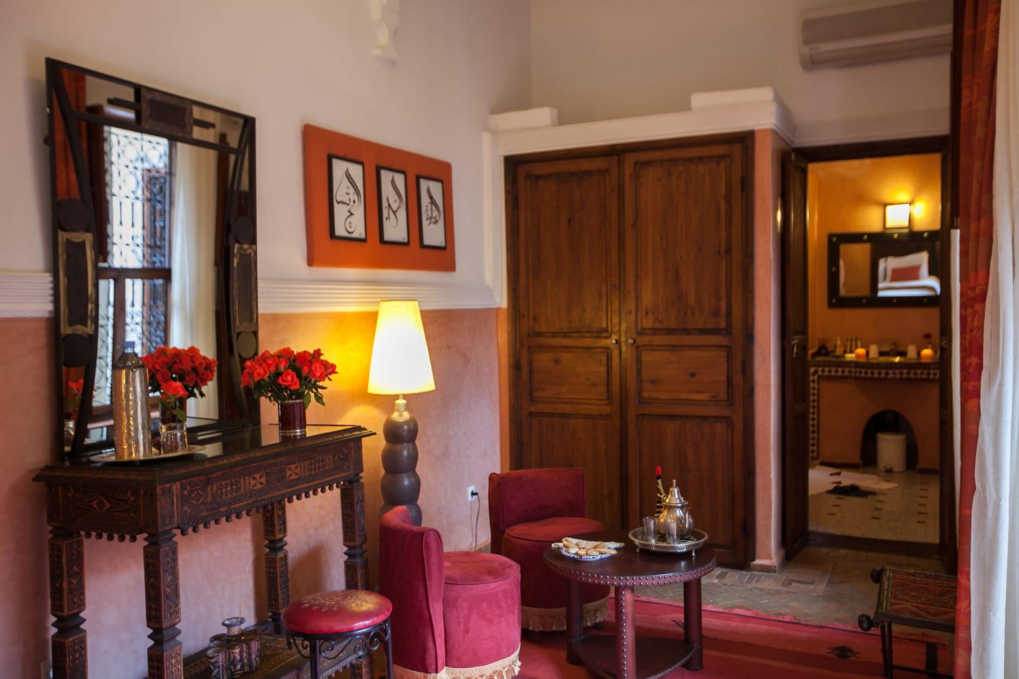 Riad Le Clos Des Arts Marrakesh Exterior photo