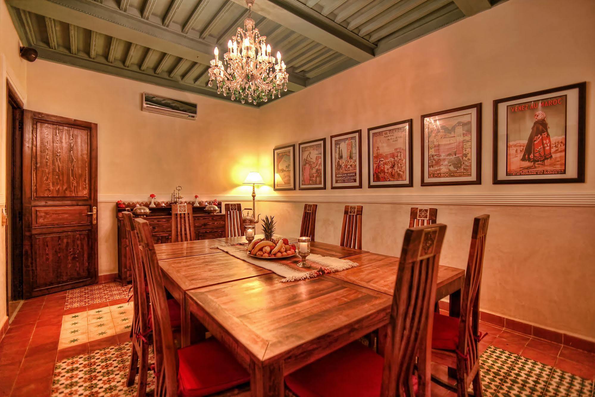 Riad Le Clos Des Arts Marrakesh Exterior photo